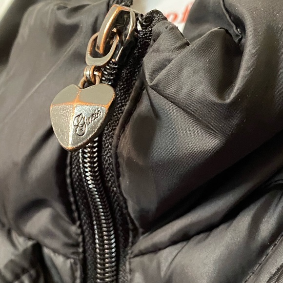 Guess black puffer coat jacket - Picture 6 of 16